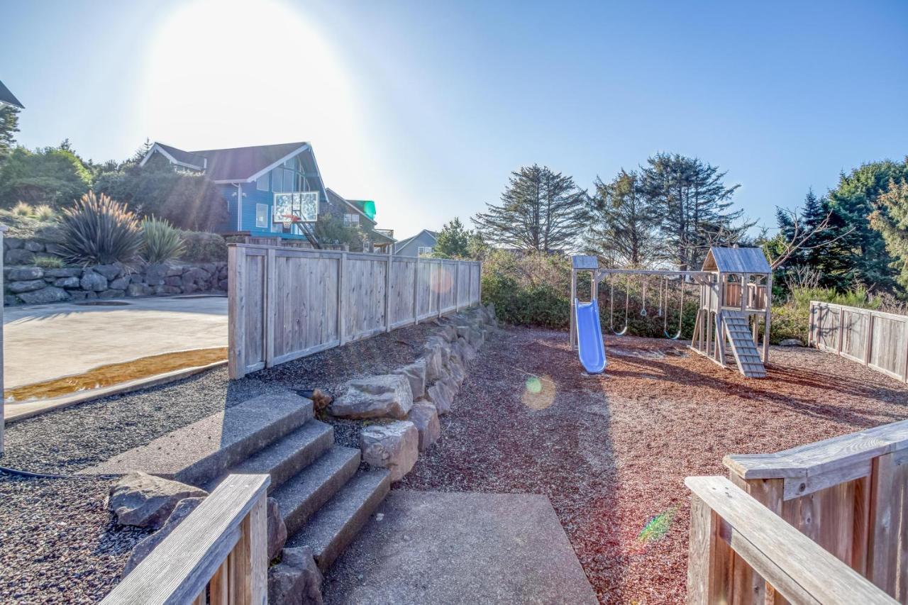 Cascade Cottage Lincoln City Exterior foto