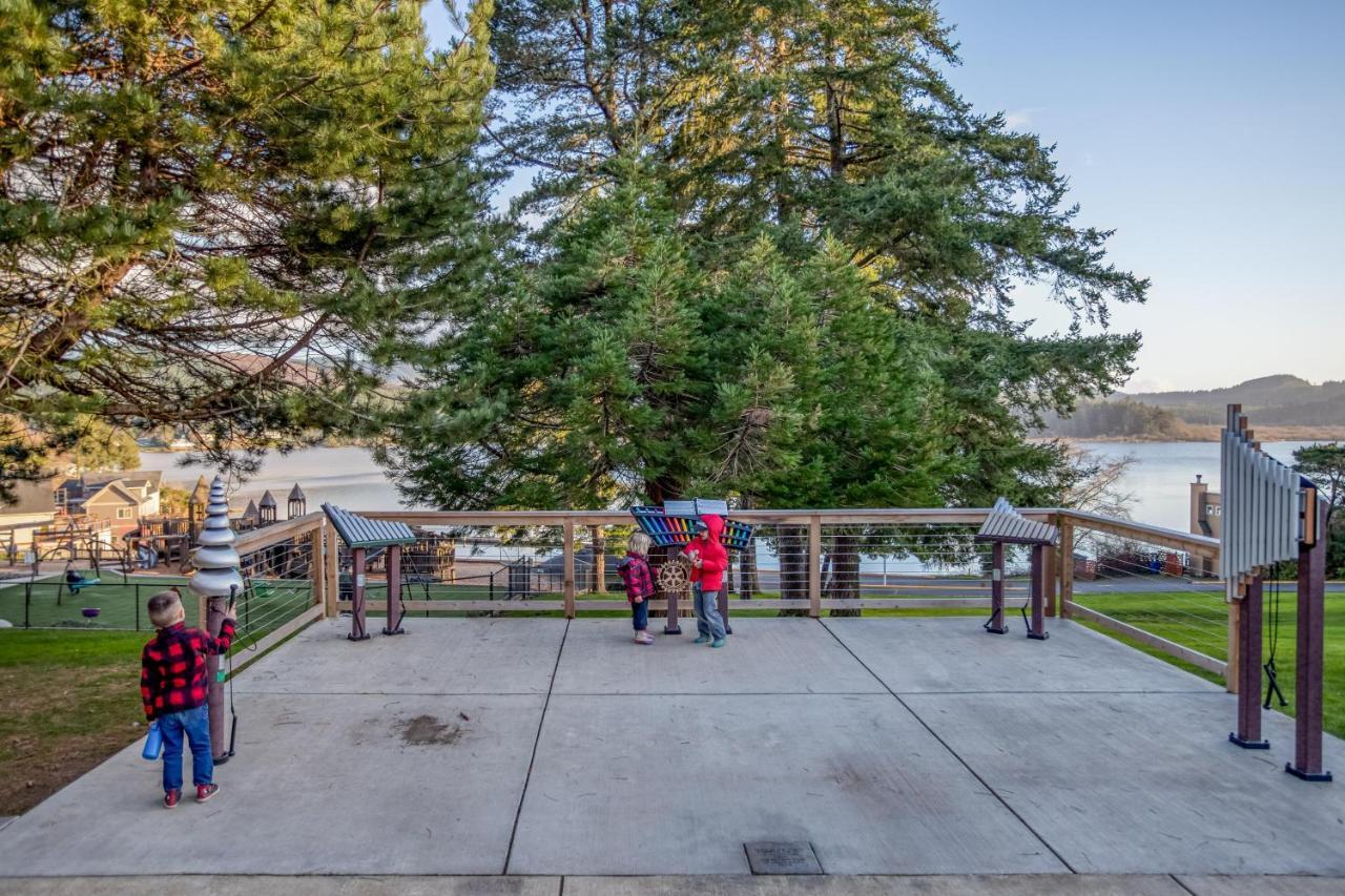 Cascade Cottage Lincoln City Exterior foto